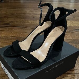 Banana Republic Bare High Block Black Suede Heels